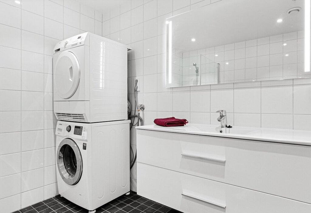 lavanderia in bagno - lavatrice asciugatrice